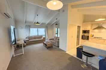 2/18 Morton Ave, Forrest Hill