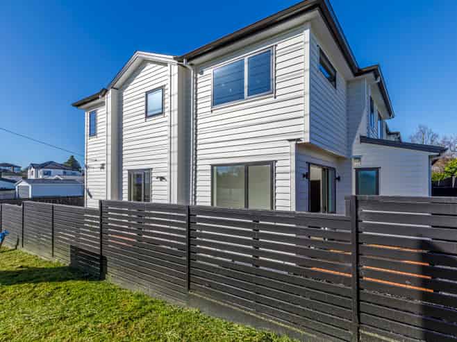 99A Wharf Road, Te Atatu Peninsula