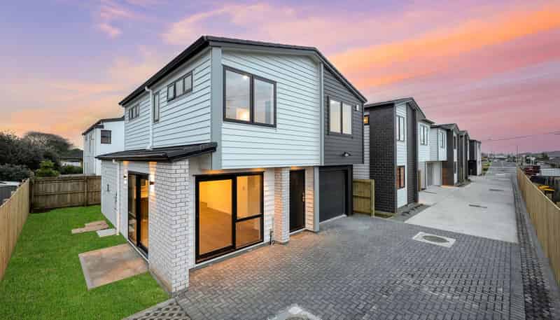 Lots 1-5/30 Airfield Road, Takanini