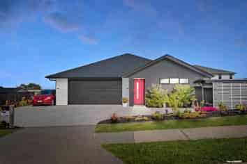 44 Karo Road, Beachlands