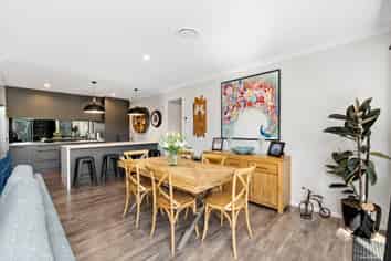 44 Karo Road, Beachlands