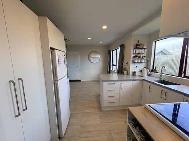 43a Tait Drive, Greenmeadows