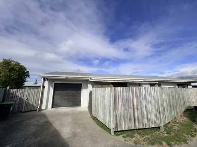 43a Tait Drive, Greenmeadows