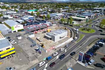 Prime location retail opportunity