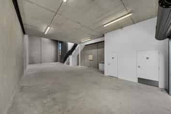 Almost complete – premium industrial units