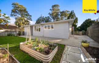 4 Kingdale Road, Henderson