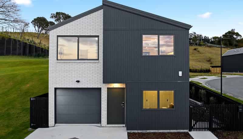 66  Ara Taha Crescent, Orewa