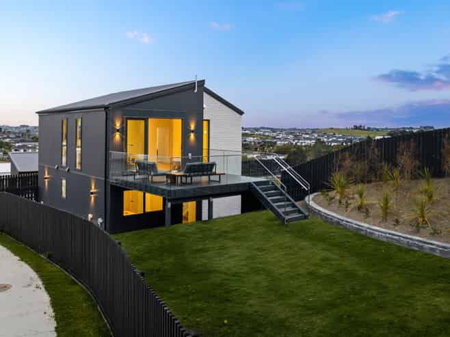 66  Ara Taha Crescent, Orewa