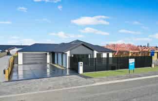 134 Farm Road, Allenton