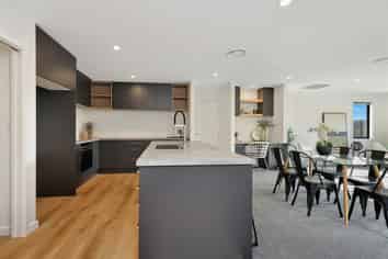 134 Farm Road, Allenton