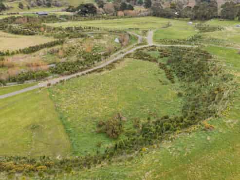 256 Valley Views, Fitzherbert