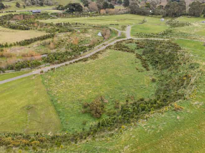 256 Valley Views, Fitzherbert