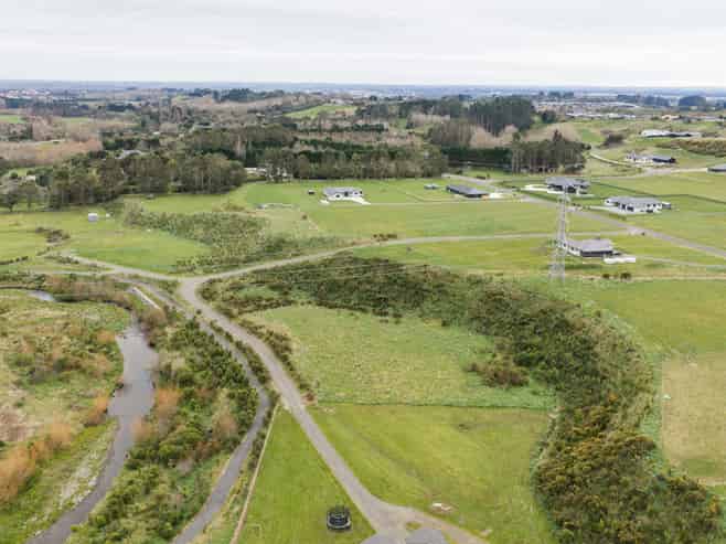 256 Valley Views, Fitzherbert