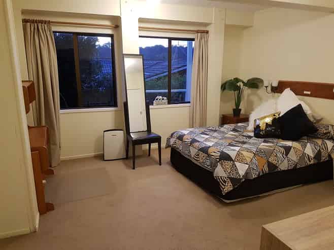 Auckland - Address withheld