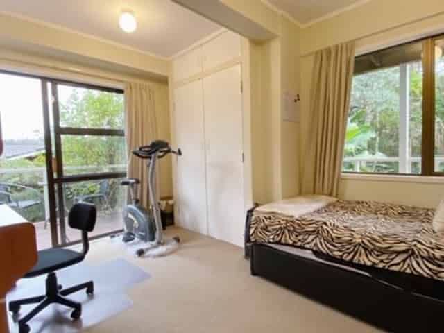 Auckland - Address withheld