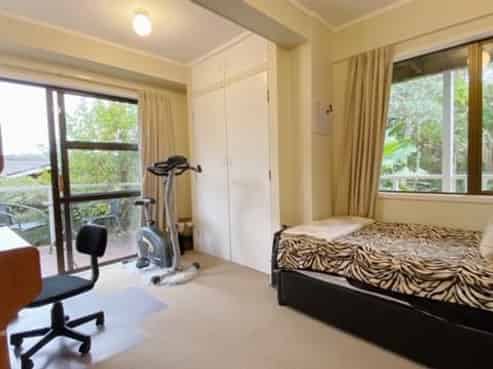 Auckland - Address withheld