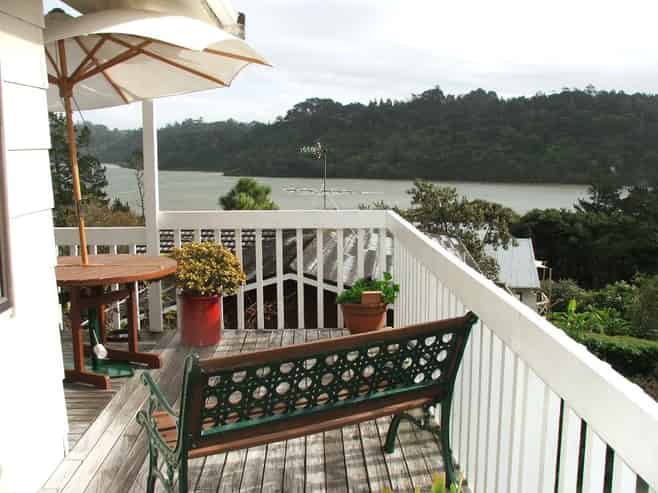 Auckland - Address withheld