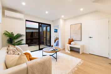 D/3 Towra Place, Botany Downs