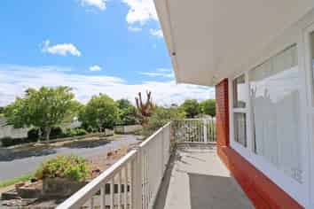 10  Ross View Terrace , Dinsdale