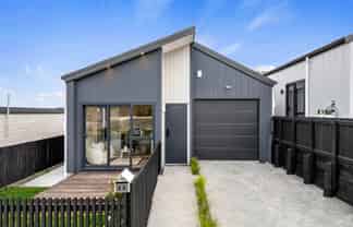 32 Mahinga Kai Road, Orewa