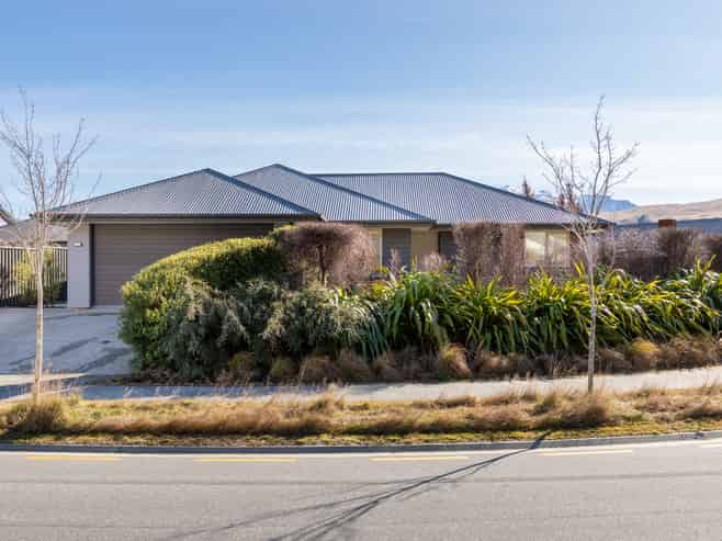 41 Risinghurst Terrace, Lower Shotover