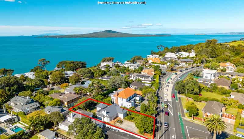 232 Lake Road, Hauraki