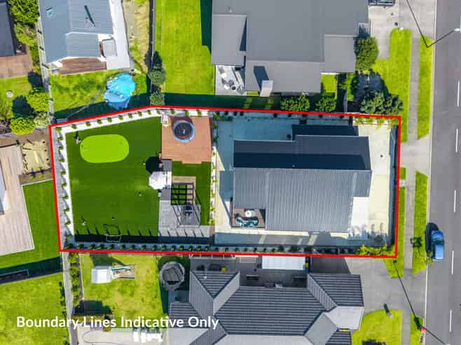 23 Defender Crescent, Beachlands