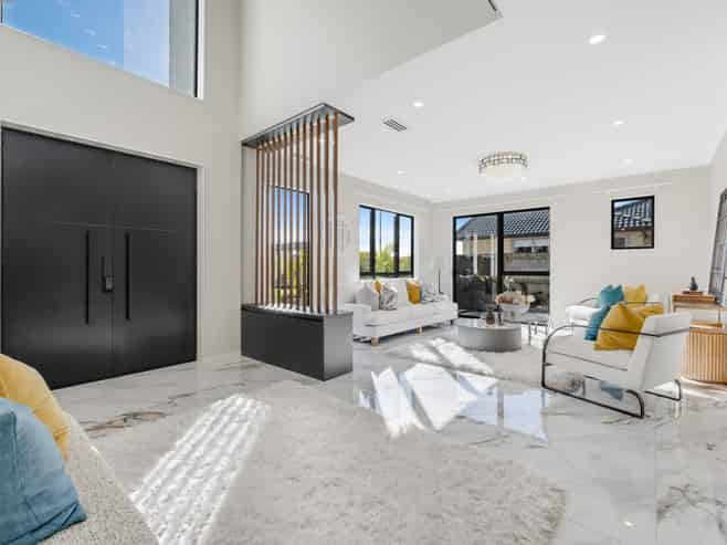 23 Defender Crescent, Beachlands