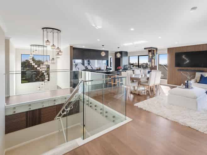23 Defender Crescent, Beachlands