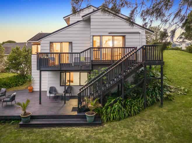 4 Ruka Lane, Saint Johns