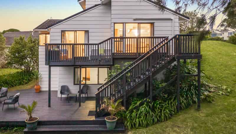 4 Ruka Lane, Saint Johns