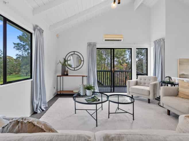 4 Ruka Lane, Saint Johns