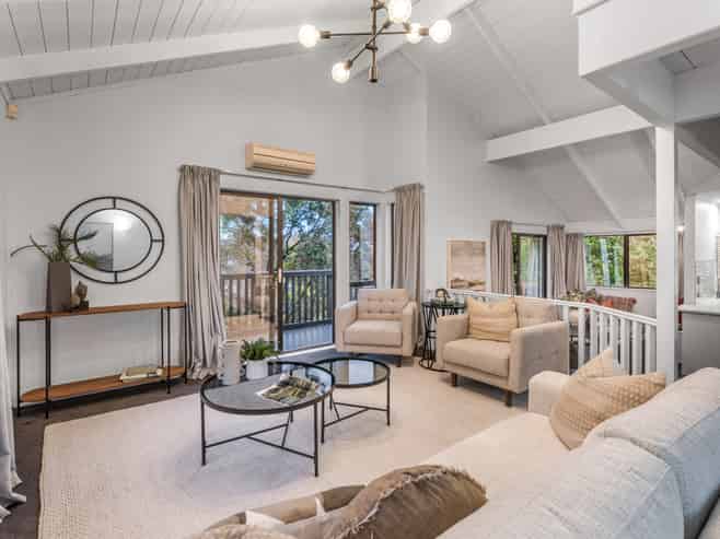 4 Ruka Lane, Saint Johns
