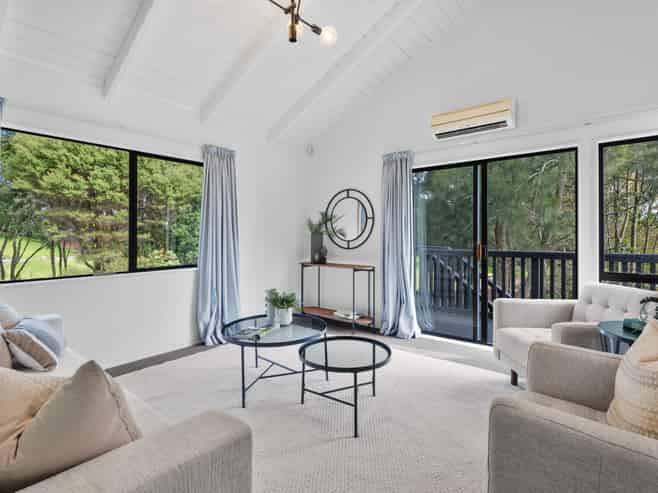 4 Ruka Lane, Saint Johns