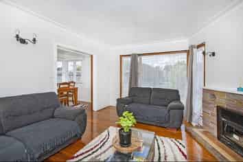 62 Western Hills Drive, Kensington
