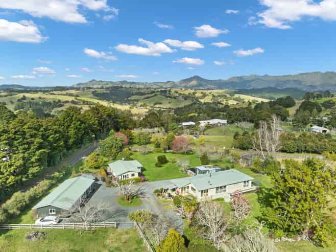 41 Woodward Road, Maungatapere