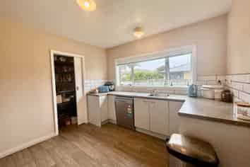 240B Victoria Street West, Pukekohe