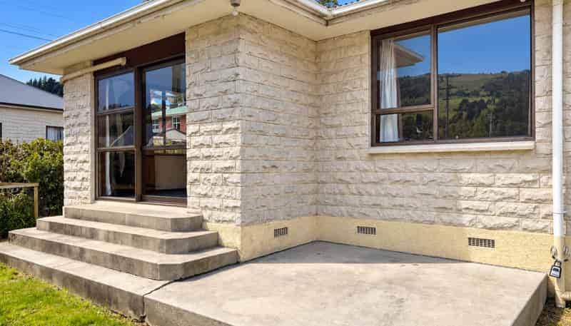 1 Carlton Street, North East Valley
