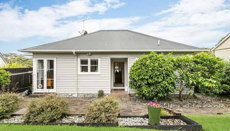 53 Kurahaupo Street, Orakei
