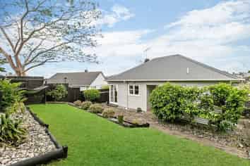 53 Kurahaupo Street, Orakei