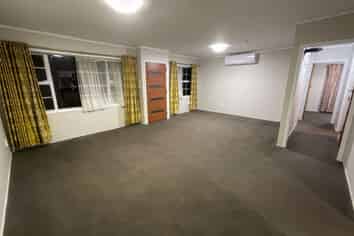1/341 Pakuranga Road, Pakuranga Heights