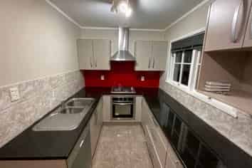 1/341 Pakuranga Road, Pakuranga Heights