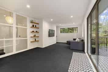 Auckland - Address withheld