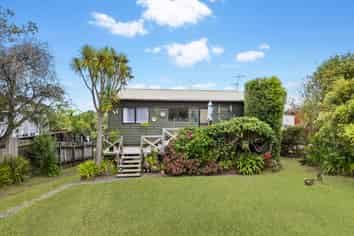 11A John Road , Stanmore Bay
