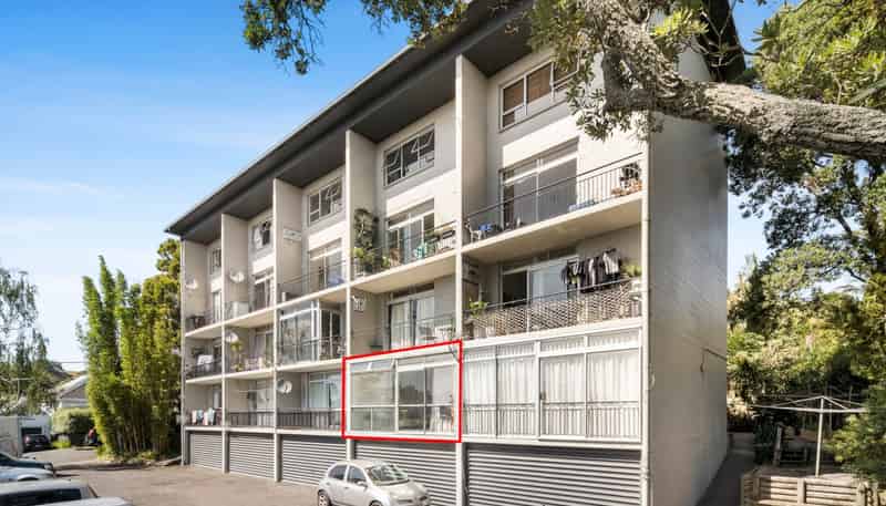 4/16 Belmont Terrace, Remuera