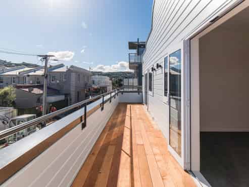 A/44 Nelson Street, Petone