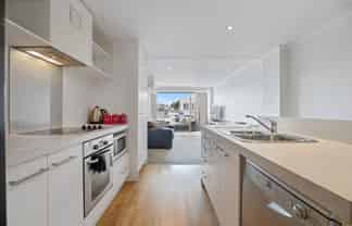 109/332 Maunganui Road (The Algarve), Mount Maunganui