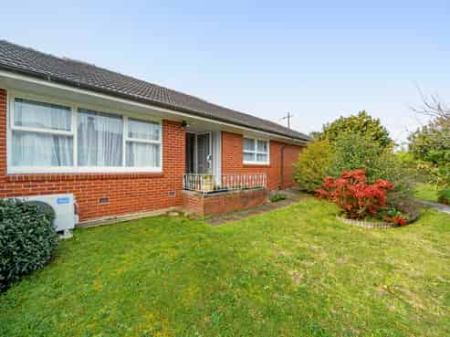 126A St Johns Road, Saint Johns