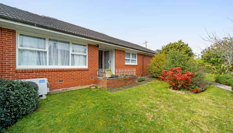 126A St Johns Road, Saint Johns