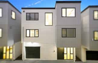 Lot 4/10 Tusac Place, Totara Vale